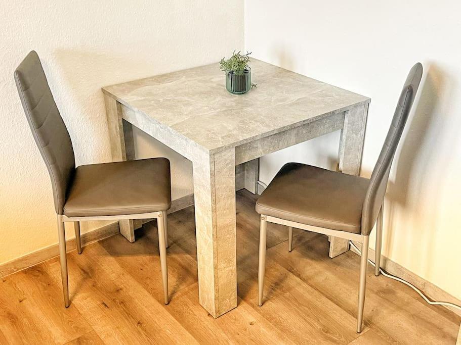 Apartment Naehe Flughafen Dus 뒤셀도르프 외부 사진